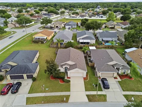 24504 Mistwood Court Lutz FL 33559