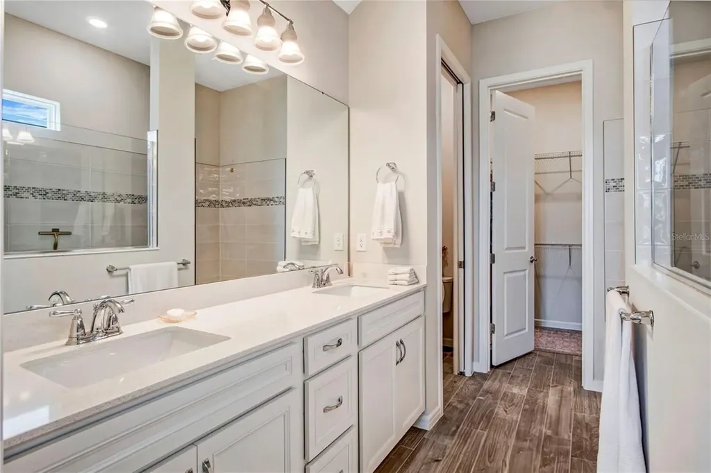 13348 Panama Beach Court Orlando FL 32827