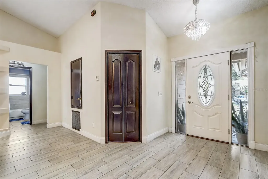 2191 Alclobe Circle Ocoee FL 34761