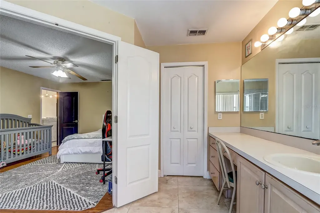 2191 Alclobe Circle Ocoee FL 34761