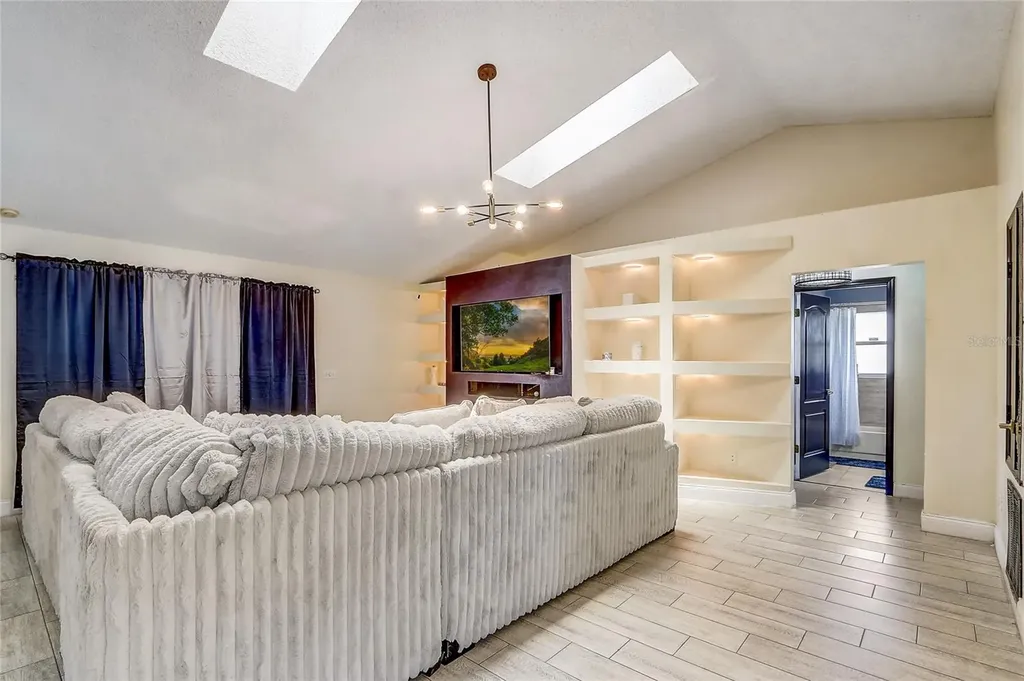 2191 Alclobe Circle Ocoee FL 34761