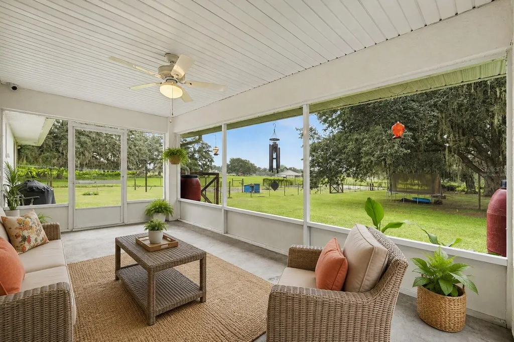 7697 W C 476 Bushnell FL 33513