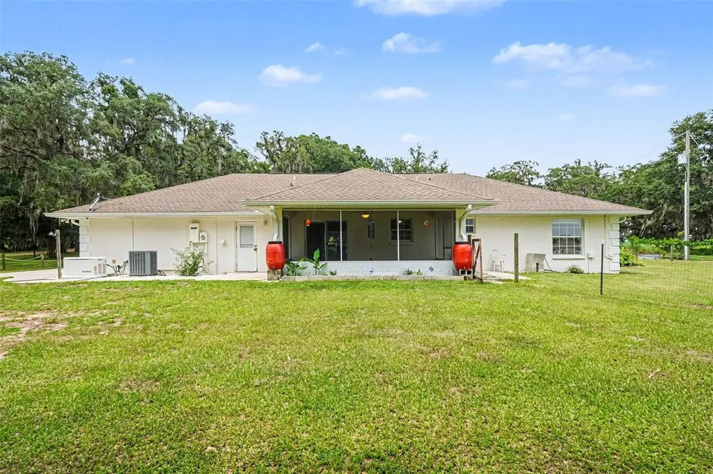 7697 W C 476 Bushnell FL 33513