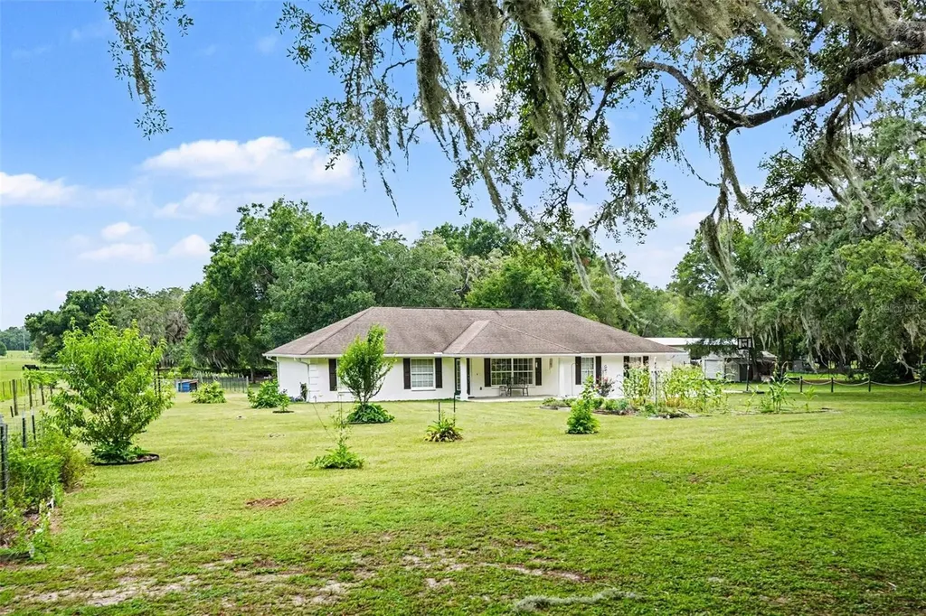 7697 W C 476 Bushnell FL 33513