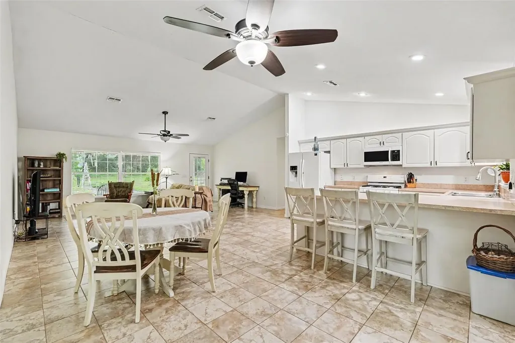 7697 W C 476 Bushnell FL 33513