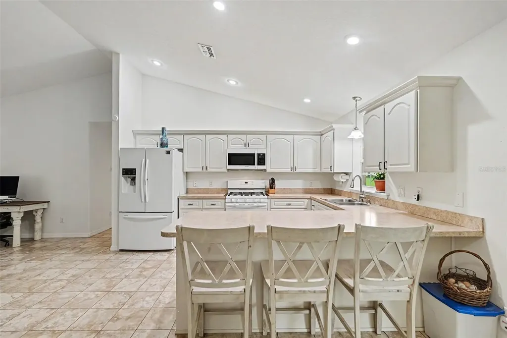 7697 W C 476 Bushnell FL 33513