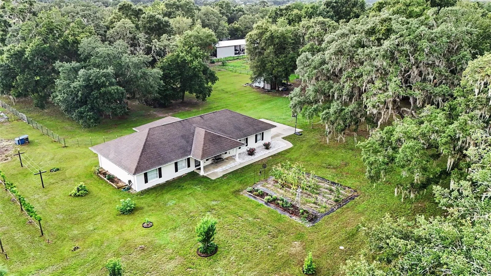 7697 W C 476 Bushnell FL 33513