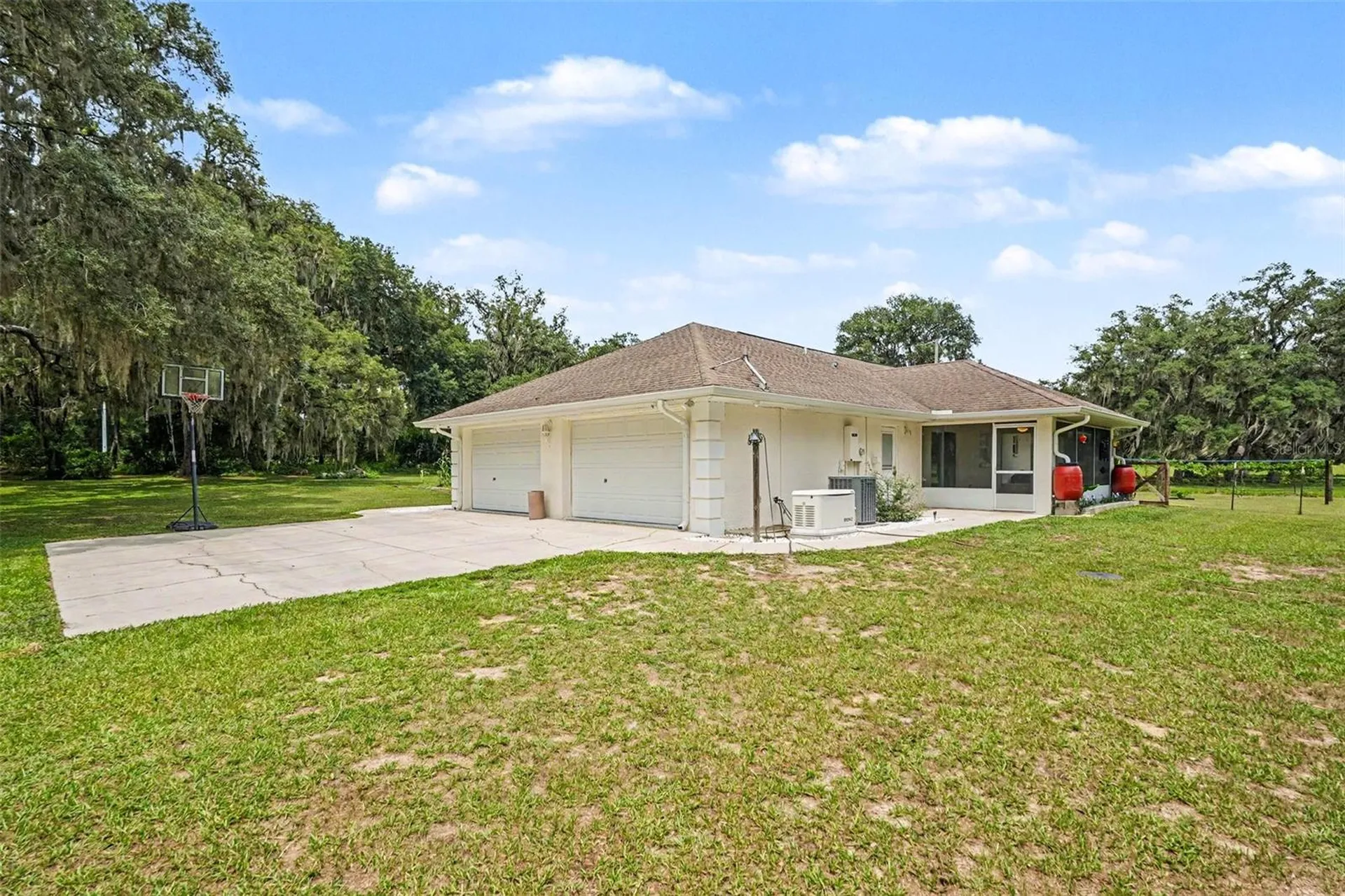 7697 W C 476 Bushnell FL 33513