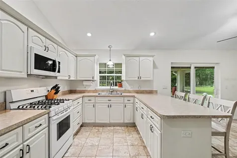 7697 W C 476 Bushnell FL 33513