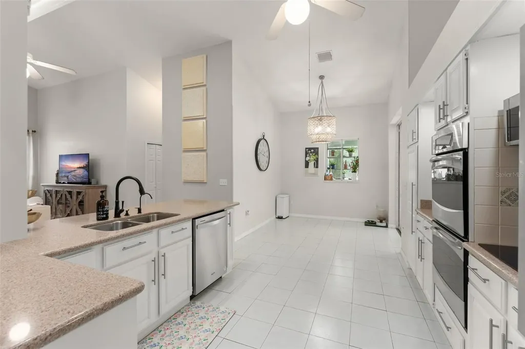551 Wheatstone Place Orlando FL 32835