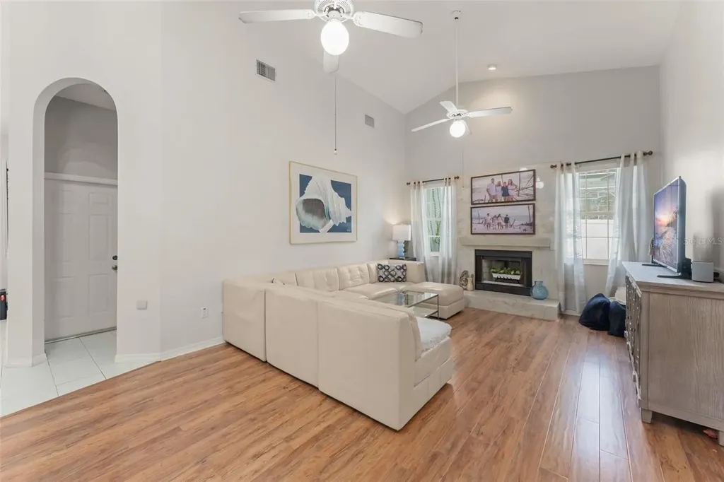 551 Wheatstone Place Orlando FL 32835