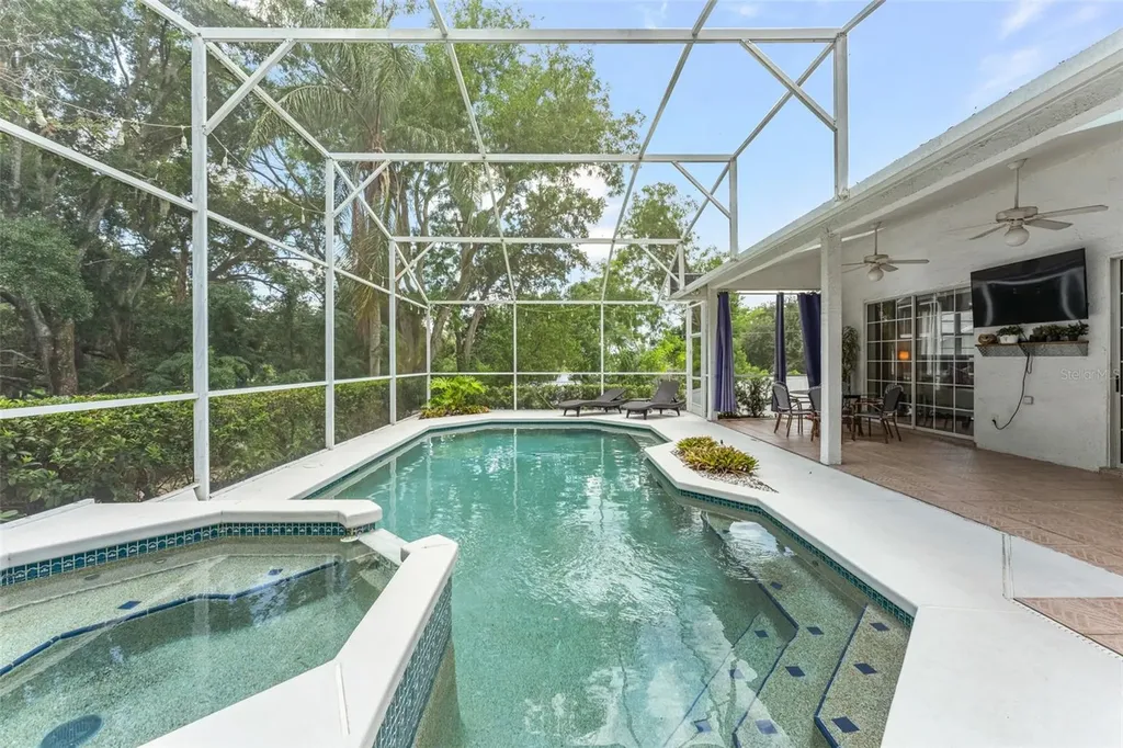 551 Wheatstone Place Orlando FL 32835