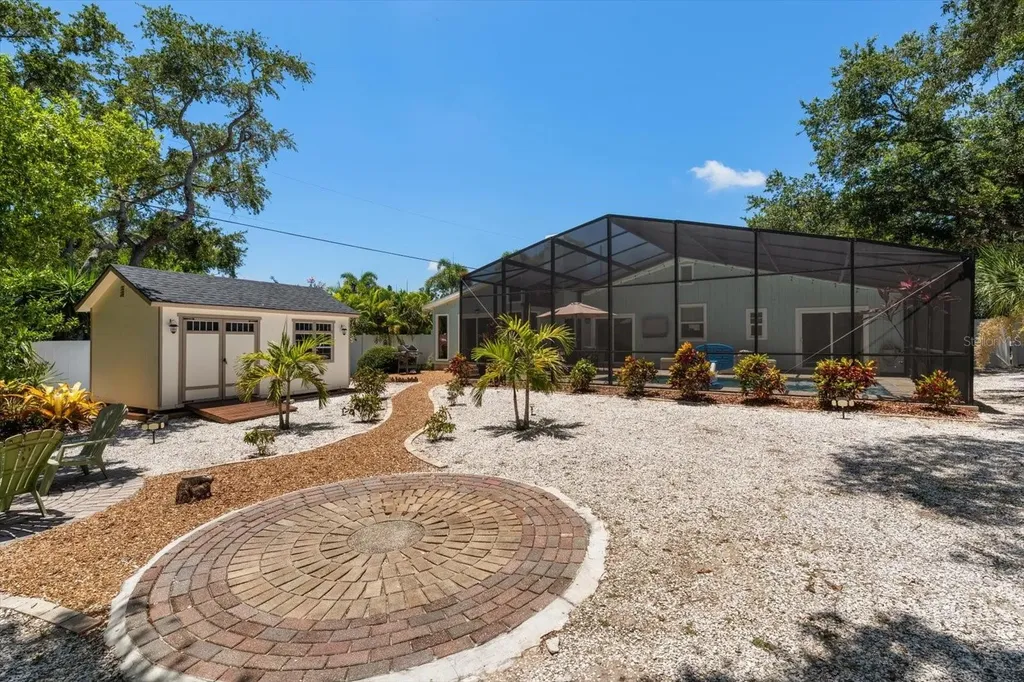 1105 Sunnydale Drive Clearwater FL 33755