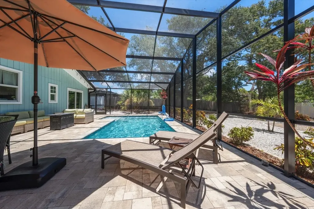 1105 Sunnydale Drive Clearwater FL 33755