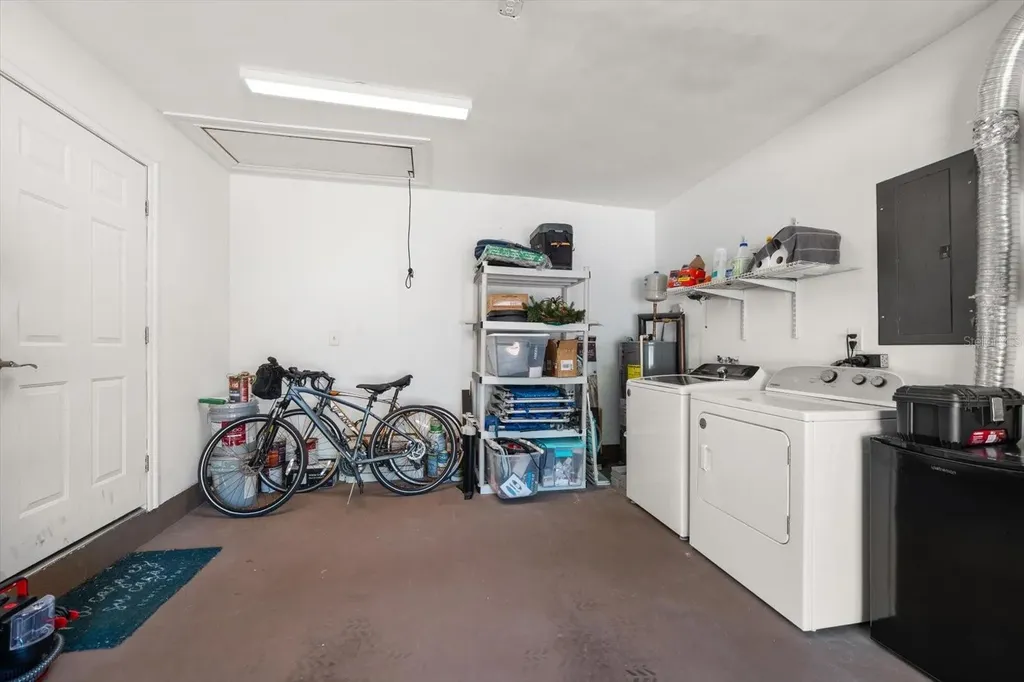 1105 Sunnydale Drive Clearwater FL 33755