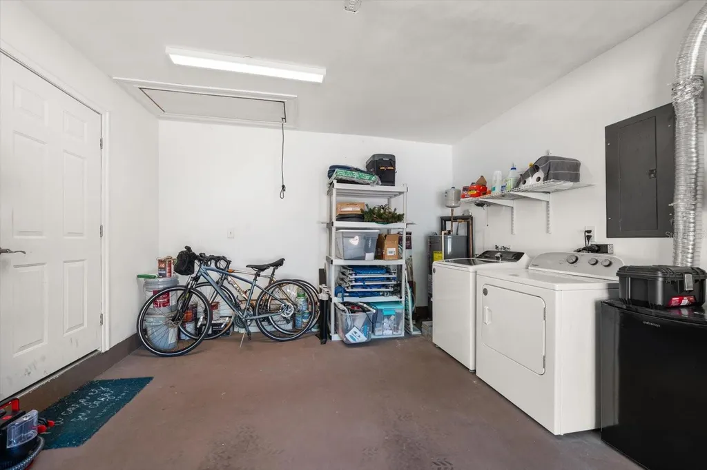 1105 Sunnydale Drive Clearwater FL 33755