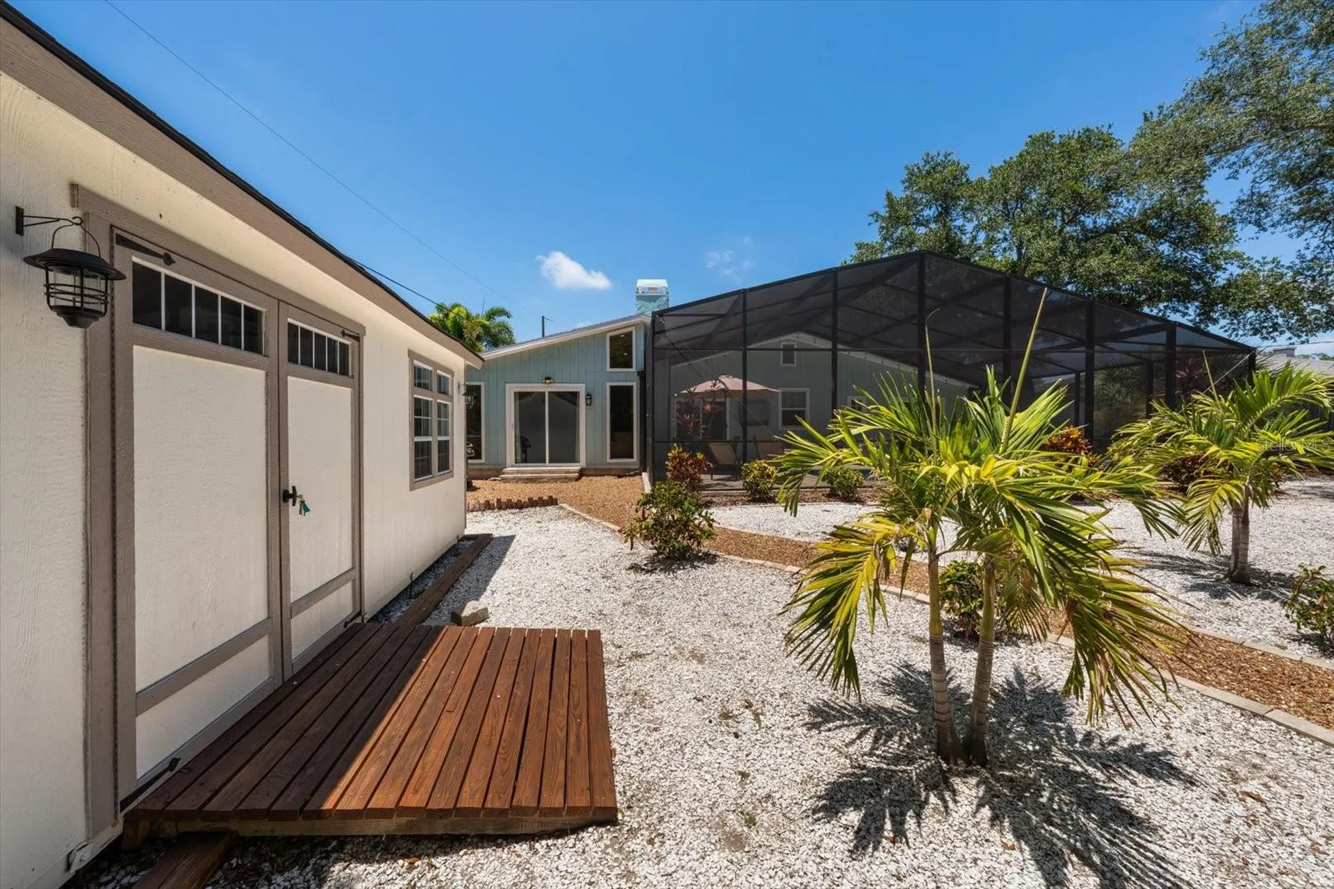1105 Sunnydale Drive Clearwater FL 33755