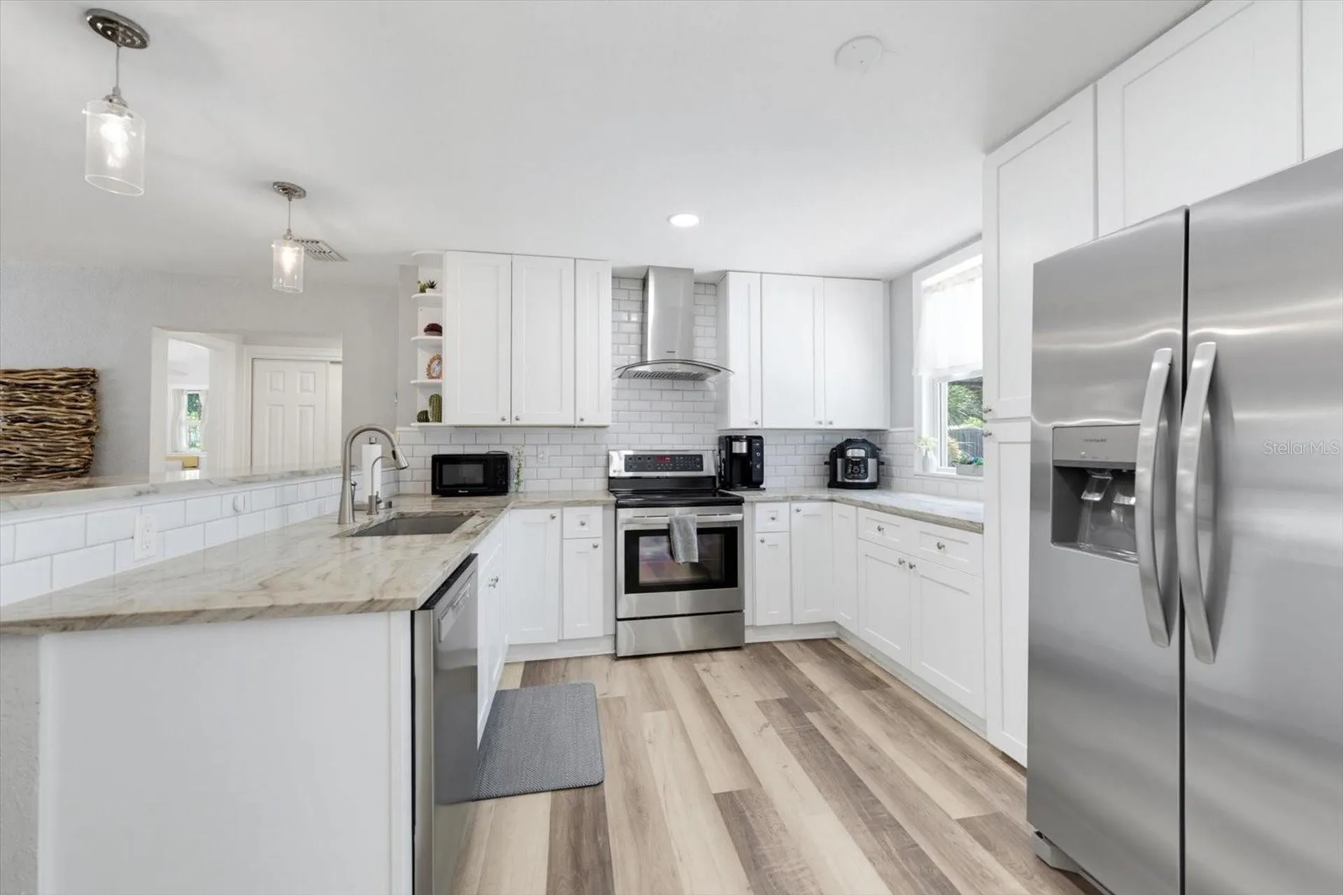 1105 Sunnydale Drive Clearwater FL 33755