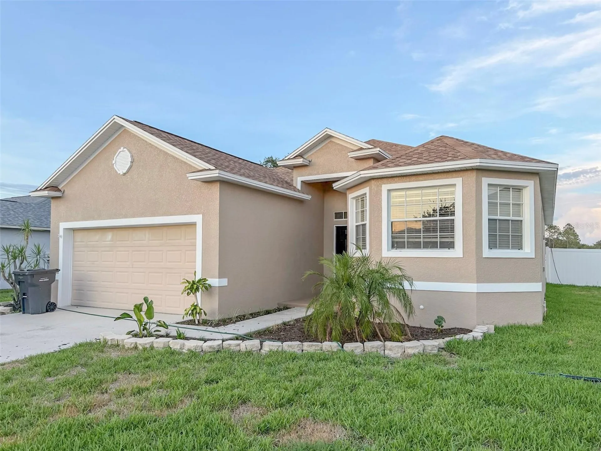 5014 Yellowtop Loop Lakeland FL 33811