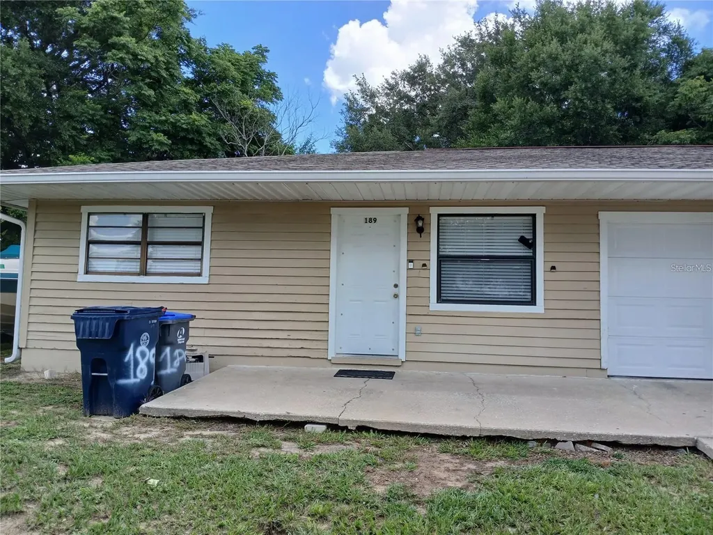 189 Rebecca Lane Auburndale FL 33823