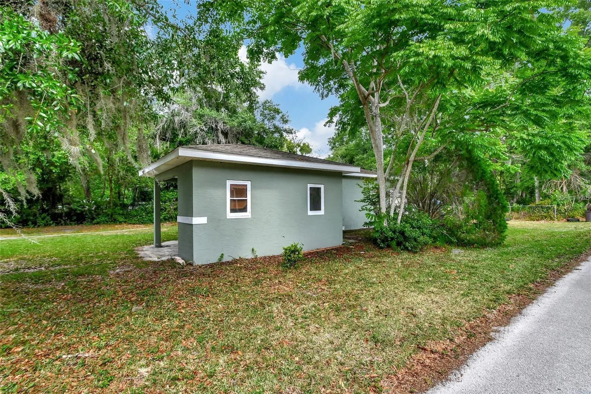 412 W New York Avenue Lake Helen FL 32744