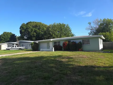 2913 Englewood Drive Largo FL 33771
