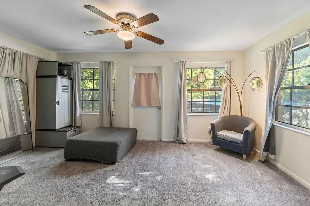 38213 Palm Grove Drive Zephyrhills FL 33542