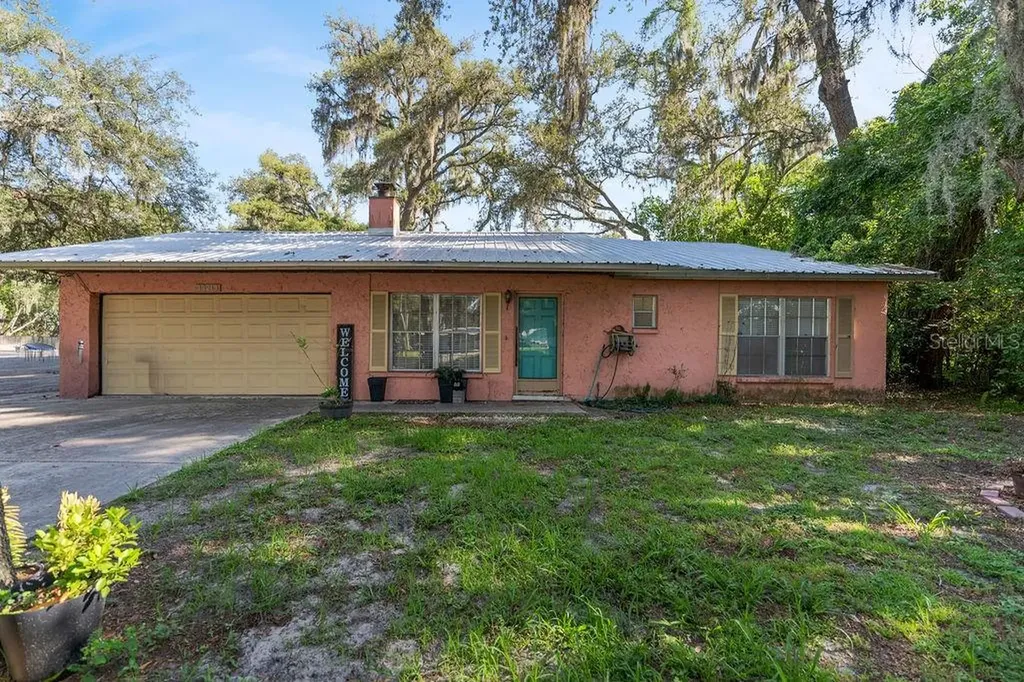 38213 Palm Grove Drive Zephyrhills FL 33542