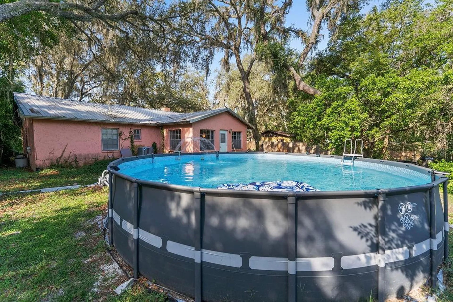 38213 Palm Grove Drive Zephyrhills FL 33542