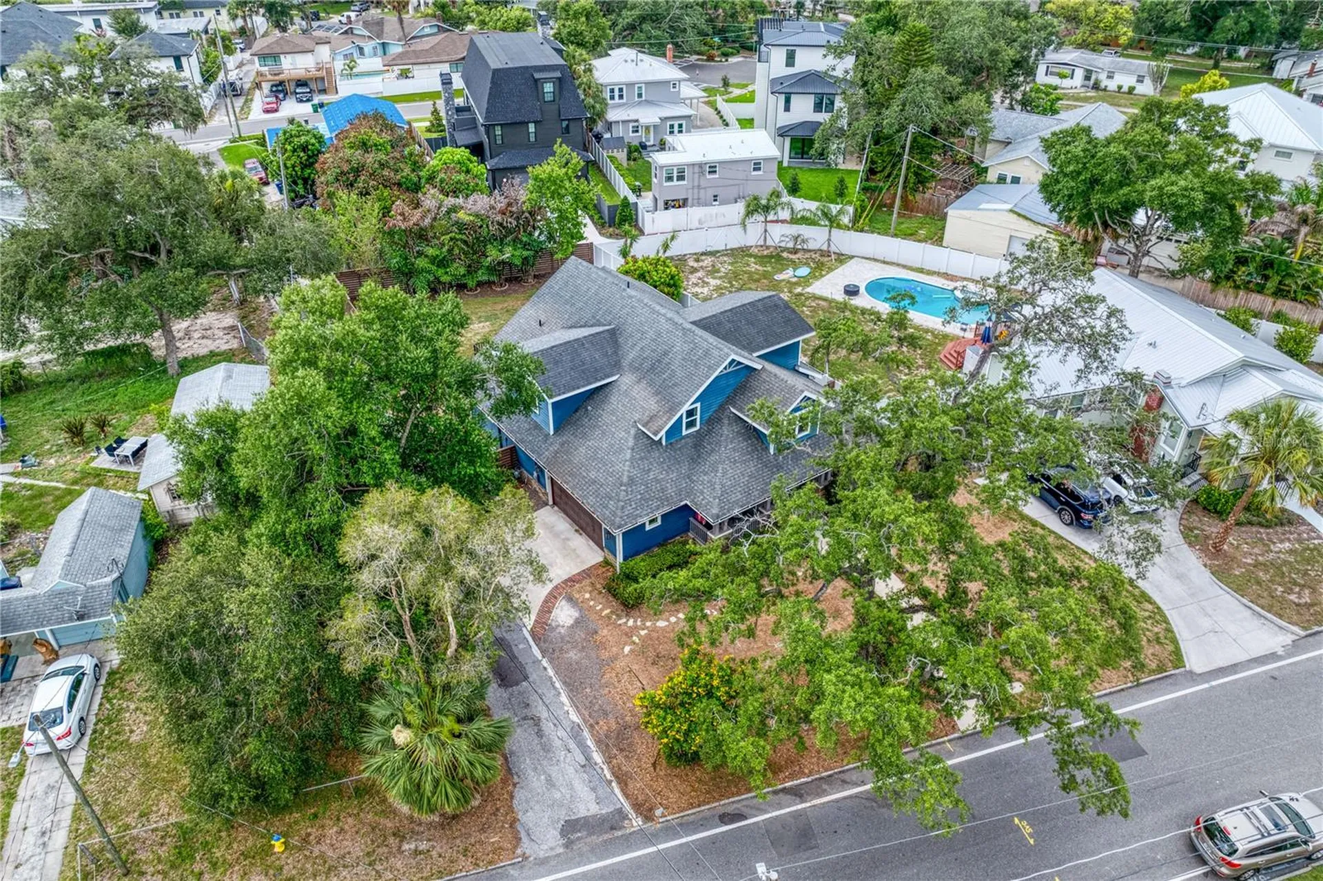 806 W Frances Avenue Tampa FL 33602
