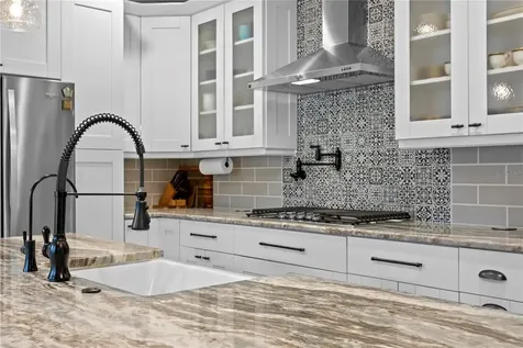 806 W Frances Avenue Tampa FL 33602