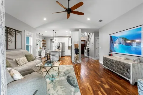 806 W Frances Avenue Tampa FL 33602