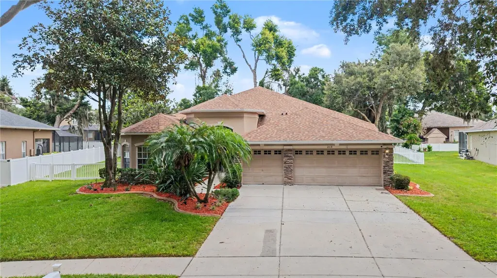 2418 Blue Stone Court Valrico FL 33594
