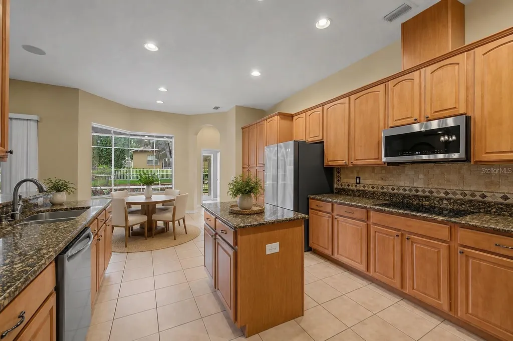 2418 Blue Stone Court Valrico FL 33594