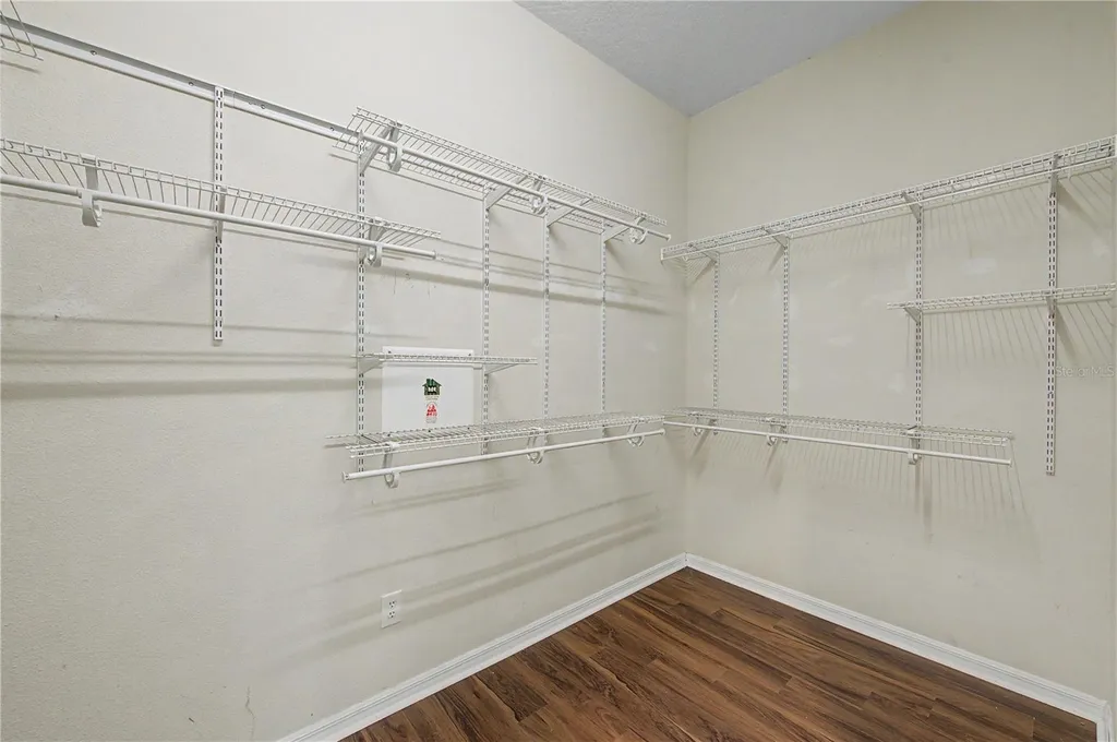 2418 Blue Stone Court Valrico FL 33594