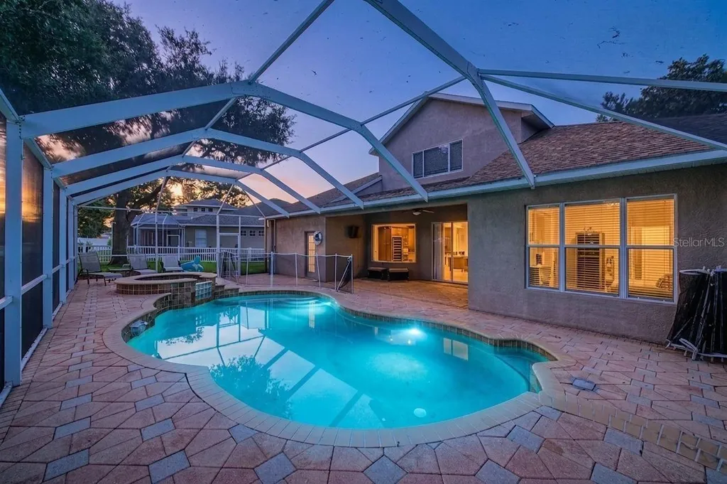 2418 Blue Stone Court Valrico FL 33594