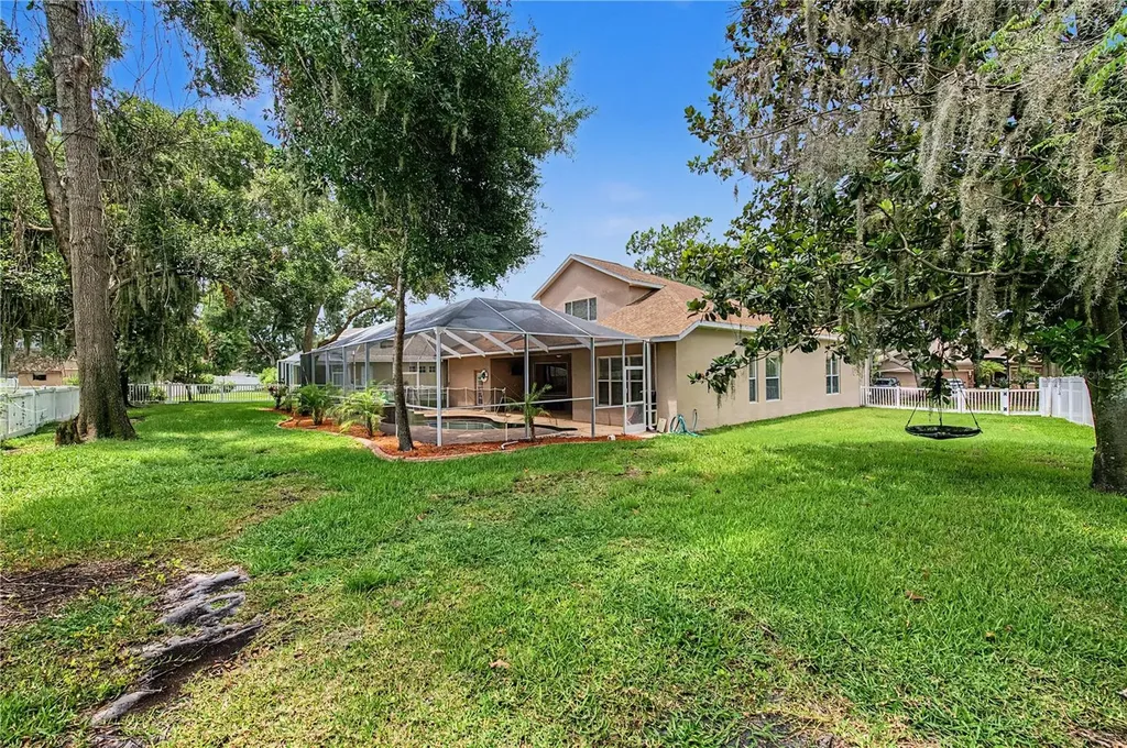 2418 Blue Stone Court Valrico FL 33594