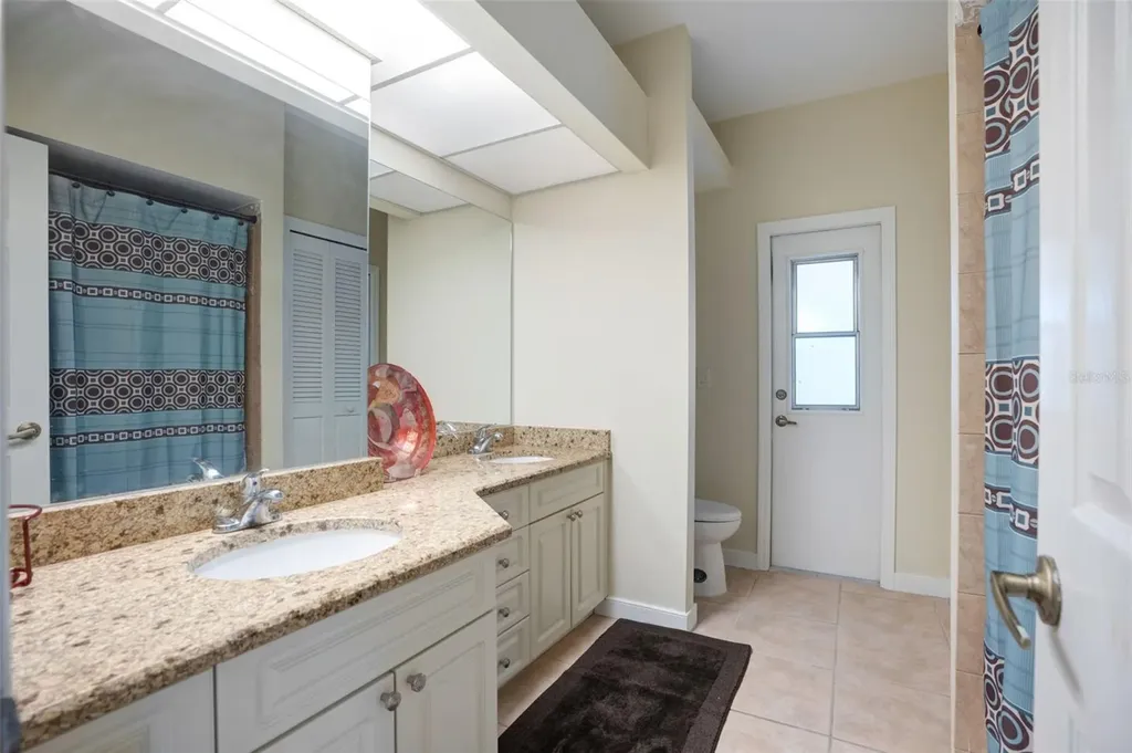 6253 Muriwood Court Sarasota FL 34234