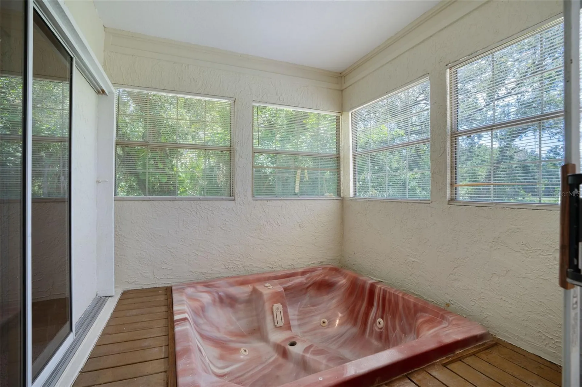 6253 Muriwood Court Sarasota FL 34234