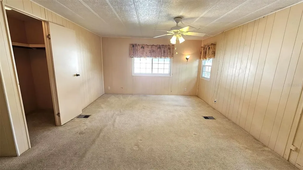 1240 Seagull Drive Englewood FL 34224