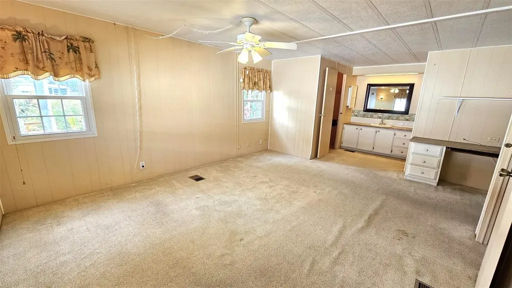 1240 Seagull Drive Englewood FL 34224