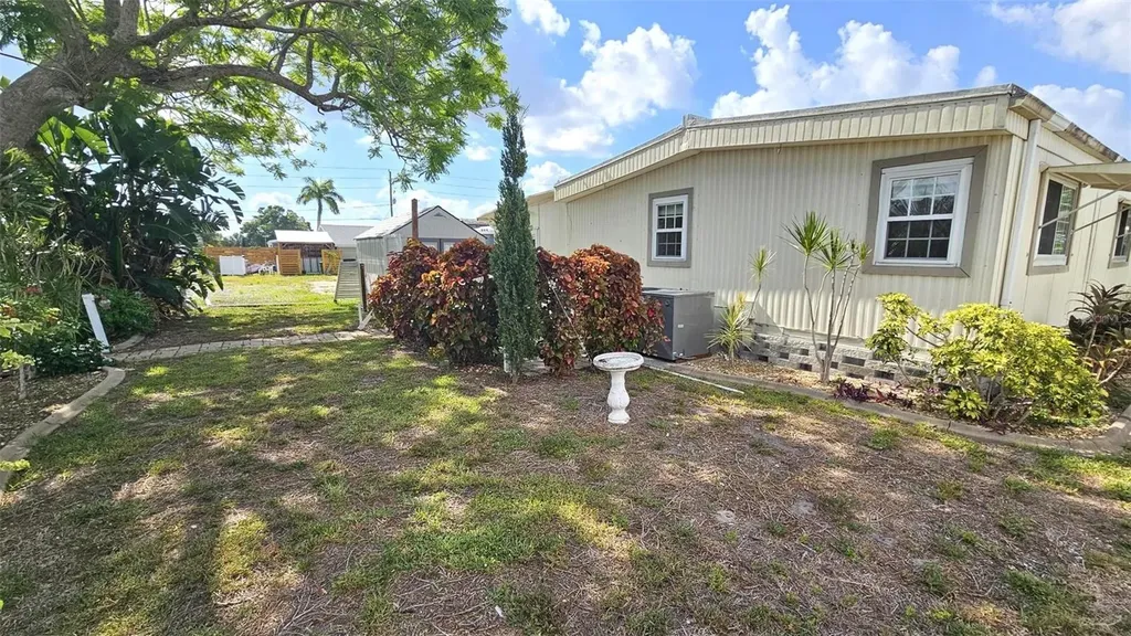 1240 Seagull Drive Englewood FL 34224