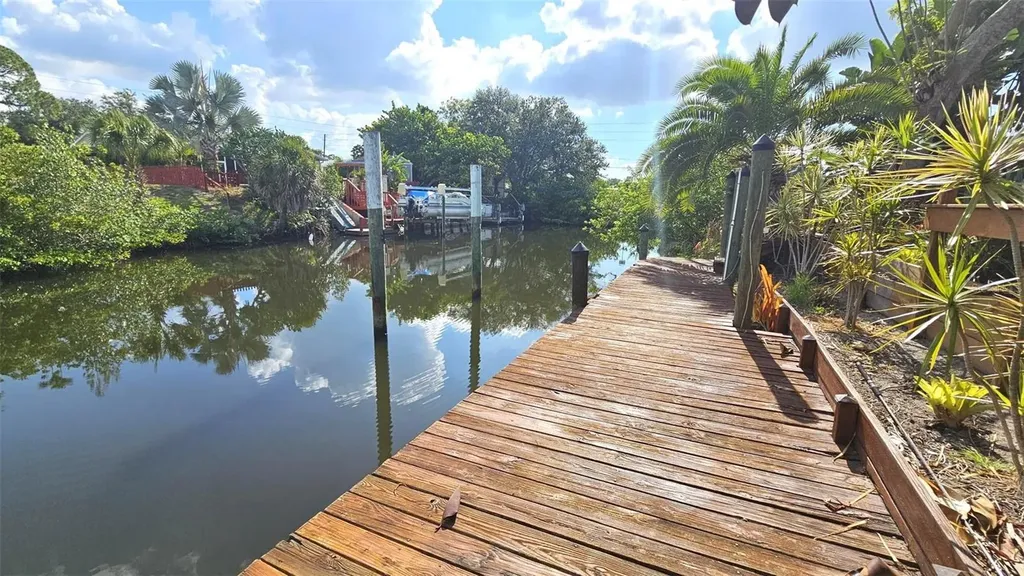1240 Seagull Drive Englewood FL 34224