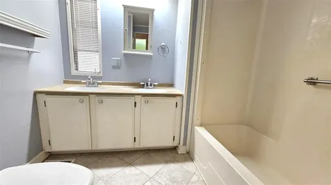 1240 Seagull Drive Englewood FL 34224