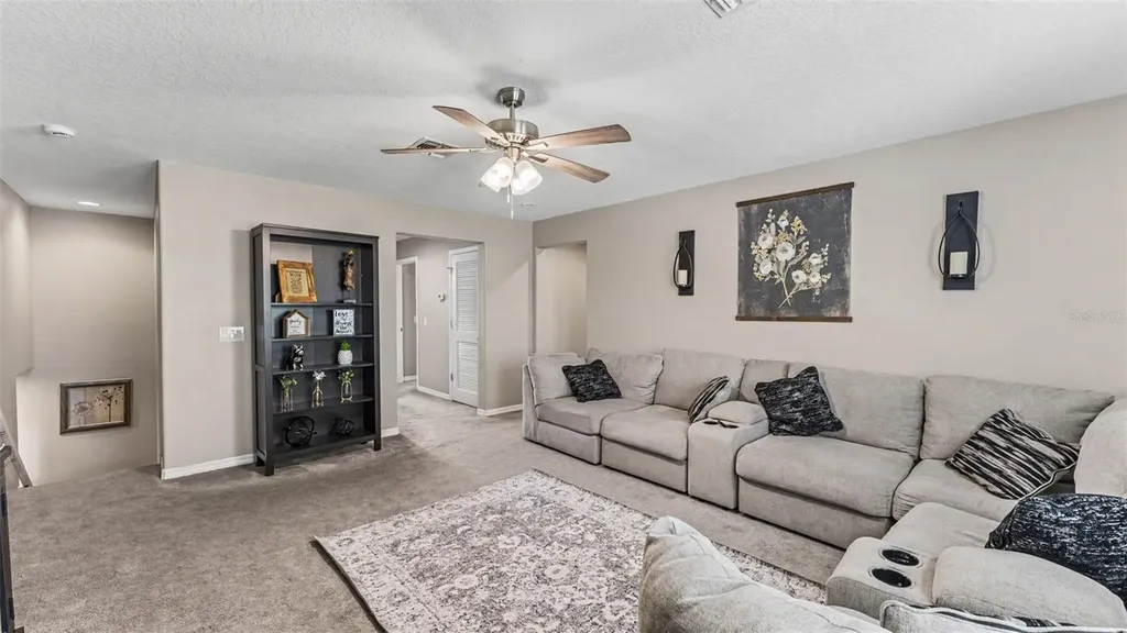 1358 Windward Oaks Loop Auburndale FL 33823