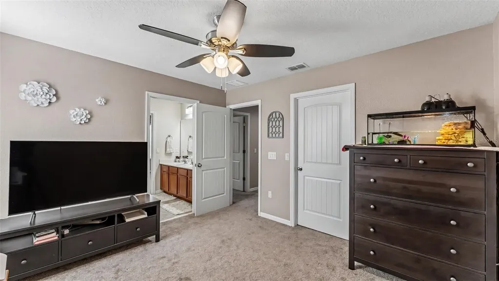 1358 Windward Oaks Loop Auburndale FL 33823