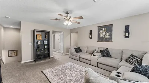 1358 Windward Oaks Loop Auburndale FL 33823