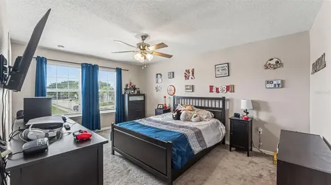 1358 Windward Oaks Loop Auburndale FL 33823