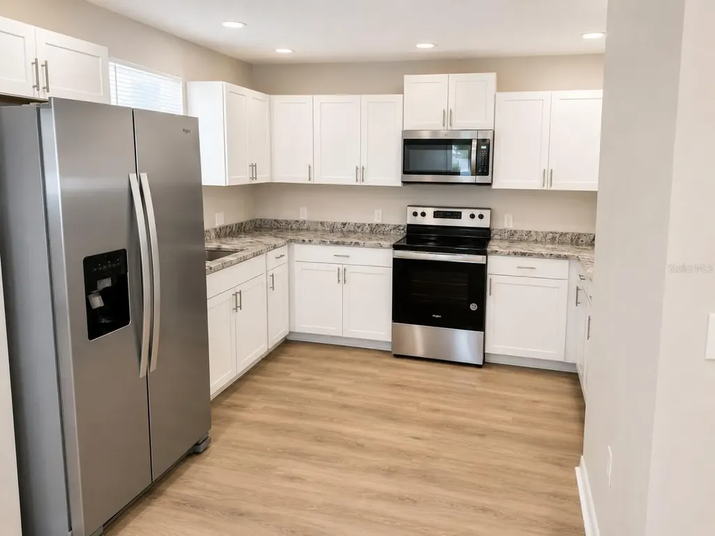 3058 Palmadelia Avenue Sarasota FL 34234