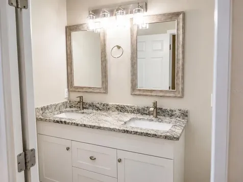 3058 Palmadelia Avenue Sarasota FL 34234